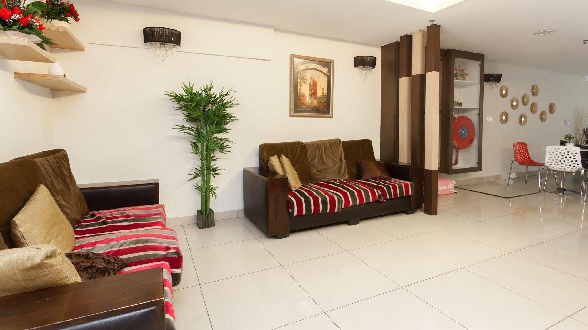 Oyo 182 Simms Grand Inn Kuala Lumpur Exterior foto
